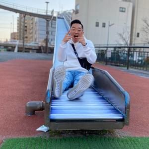 Meet your Posher, Nam